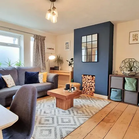 Luckwell Two Bedroom *